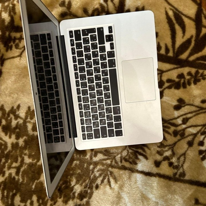 A1466, MacBook Air 13 2012 , CORE I5 1.8ghz /4096m