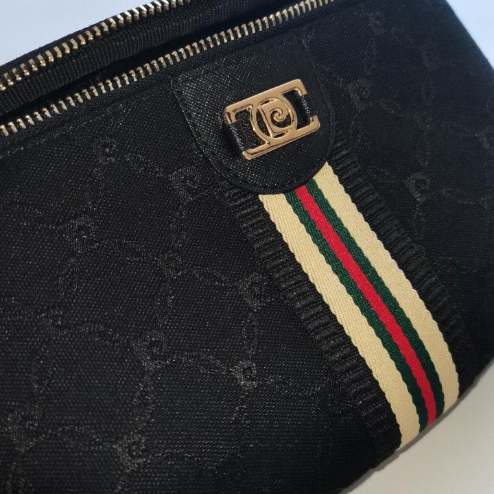 Сумка на пояс