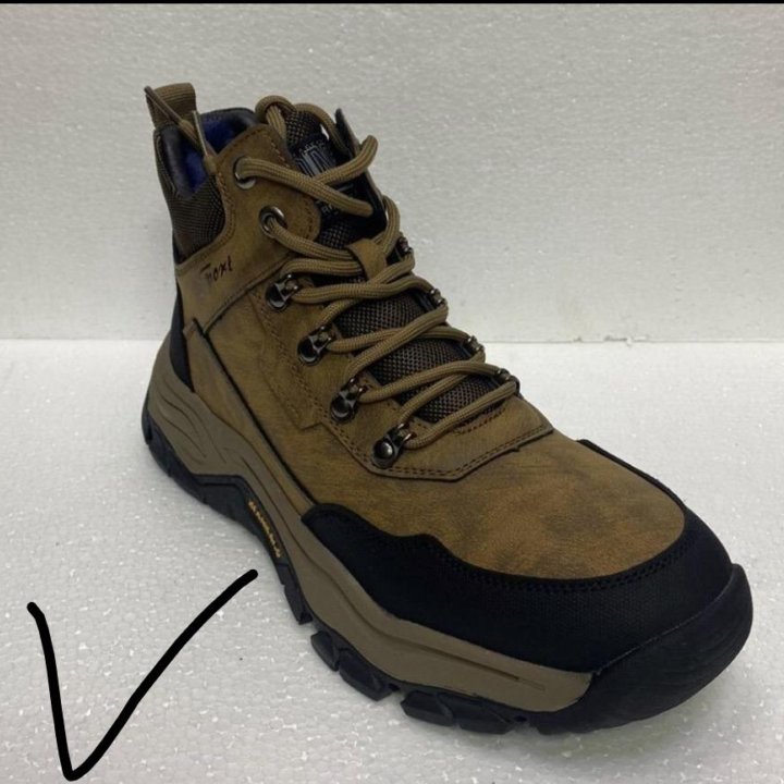 Мужские ботинки