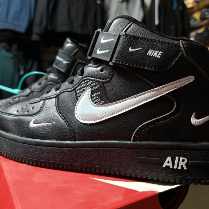 Кроссовки Nike Air Force 1 07