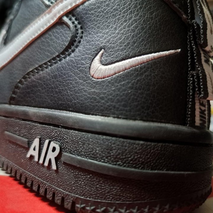 Кроссовки Nike Air Force 1 07