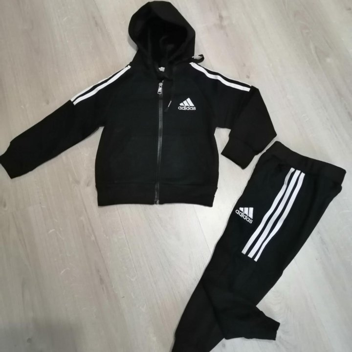 Спортивный костюм Adidas (флис) р.с 110 по 140