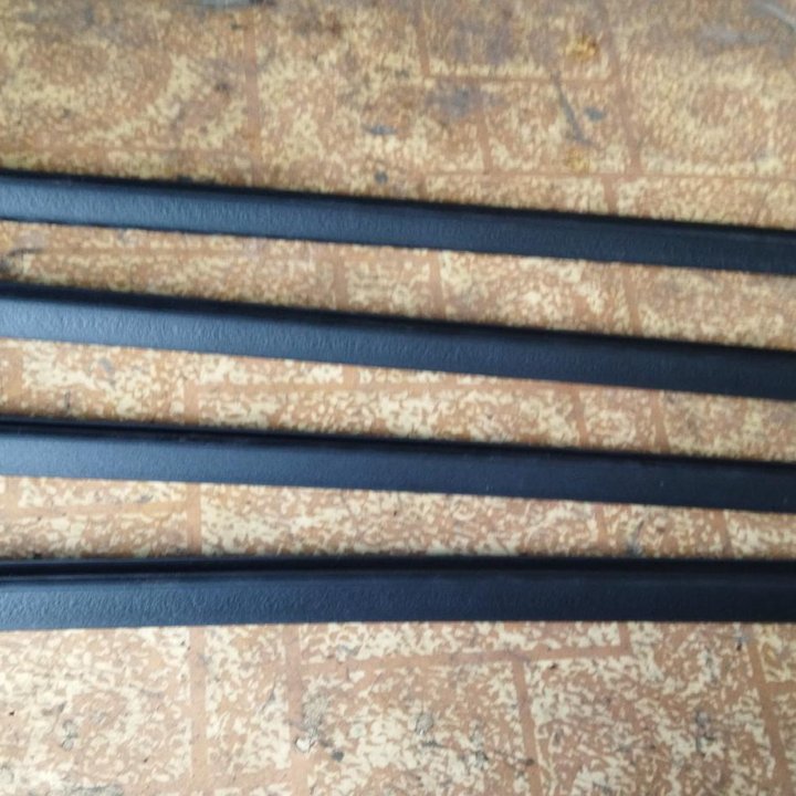 Уплотнители стекол внутренние, VESTA CROSS SW