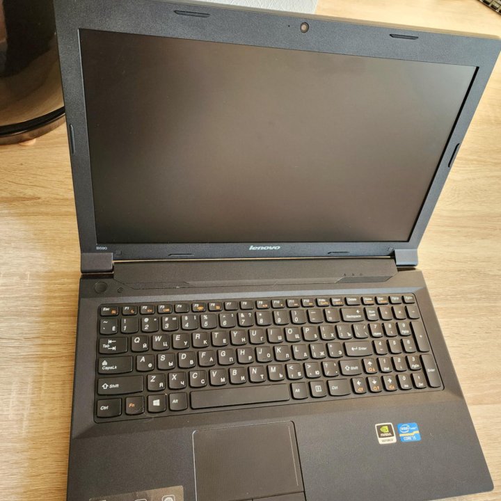 Lenovo B590, core i5, 8gb, 512SSD, nvidia gt740m