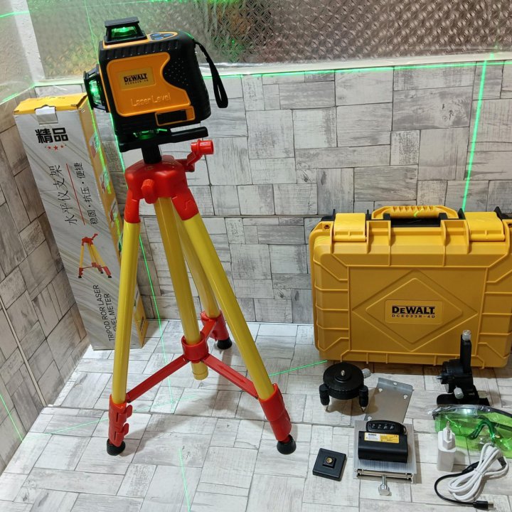 Лазерный уровень dewalt 4 d 350 ( со штативом)