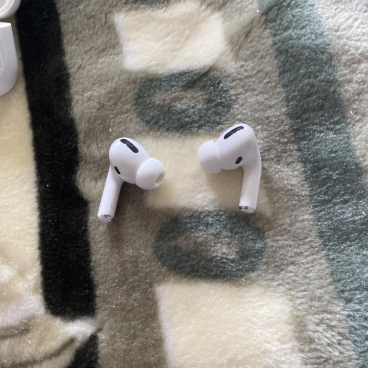 AirPods Pro