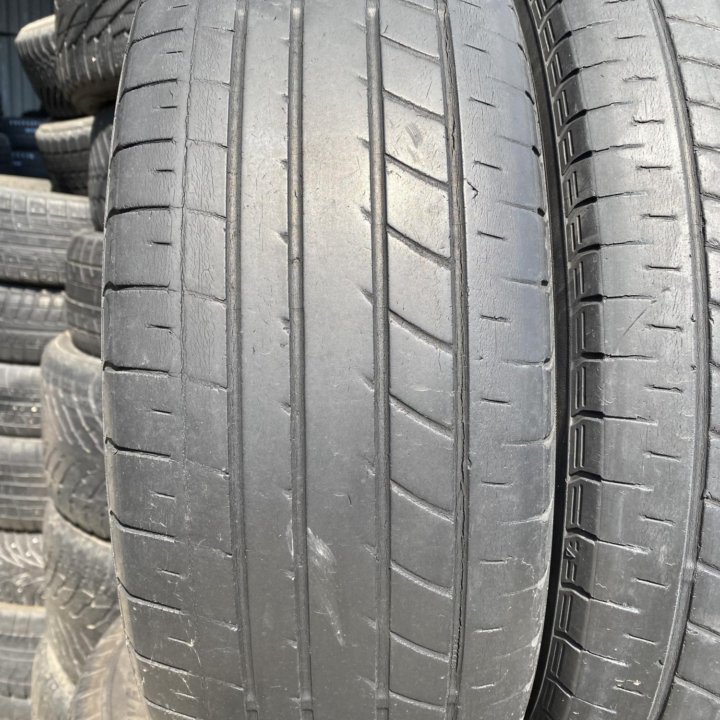 215/65 R16 Yokohama BluEarth RV-01