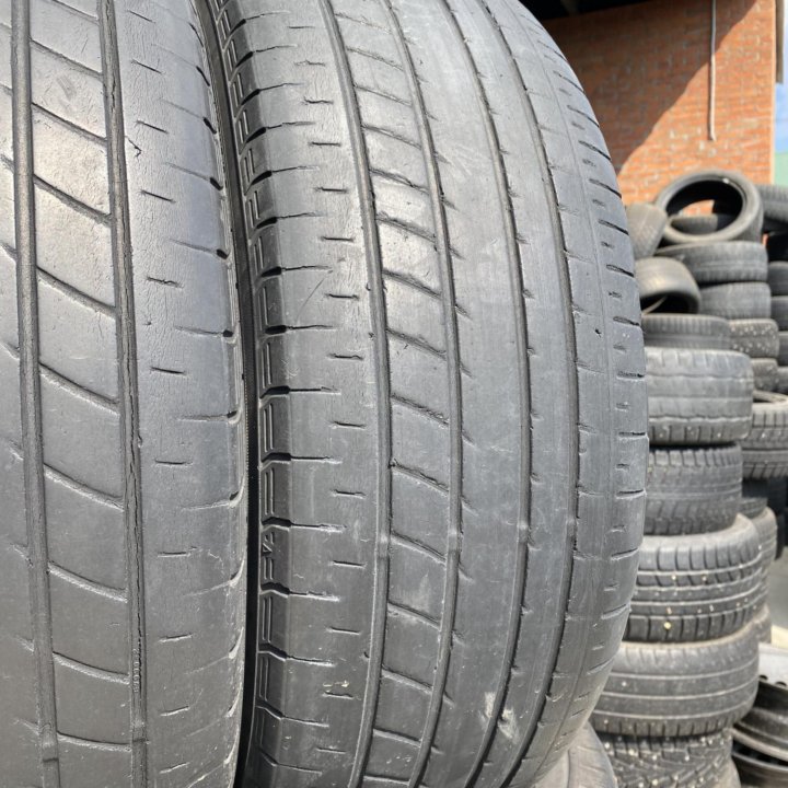 215/65 R16 Yokohama BluEarth RV-01