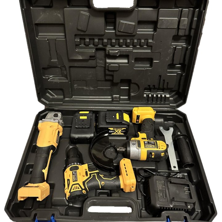 Набор аккумуляторных инструментов 3в1 DeWalt