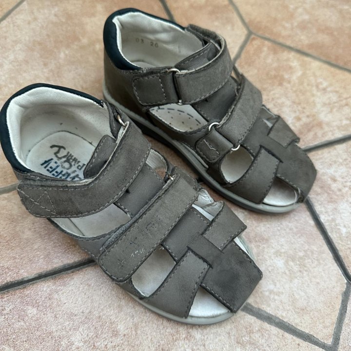 Сандалии Котофей