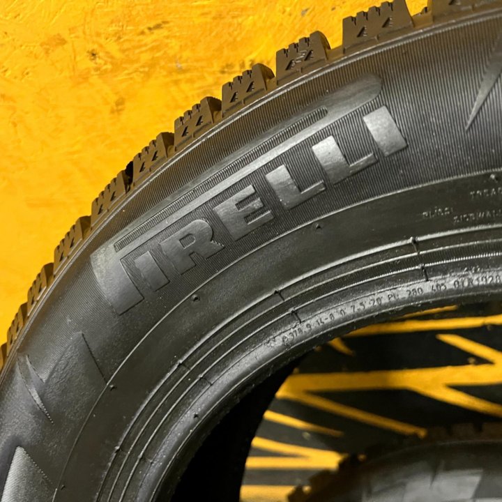 Новые Зимние шины Pirelli Winter Ice R15 2021г