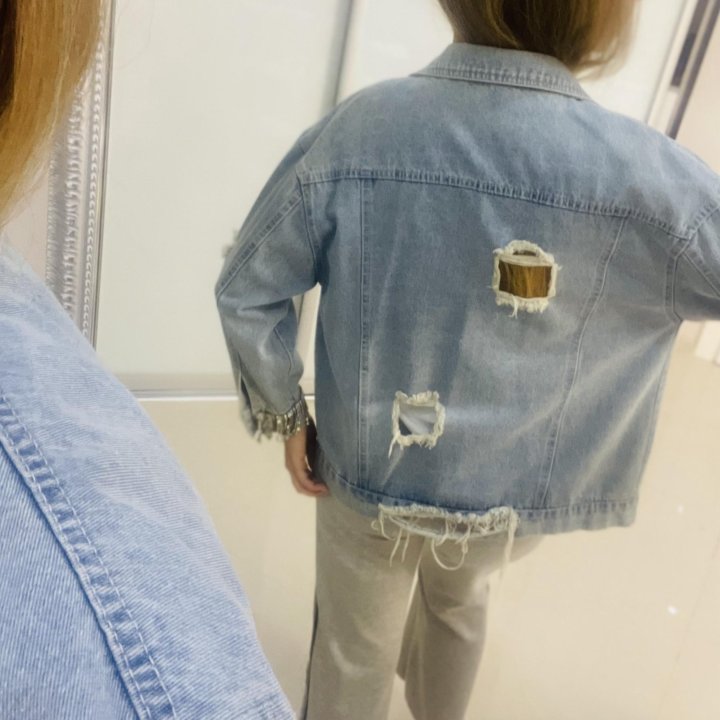 Джинсовая куртка