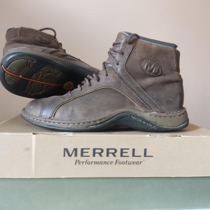 Ботинки MERRELL р.42