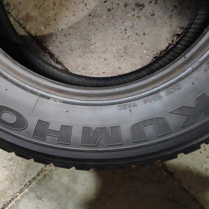 Kumho 205/65/15зима 1шт