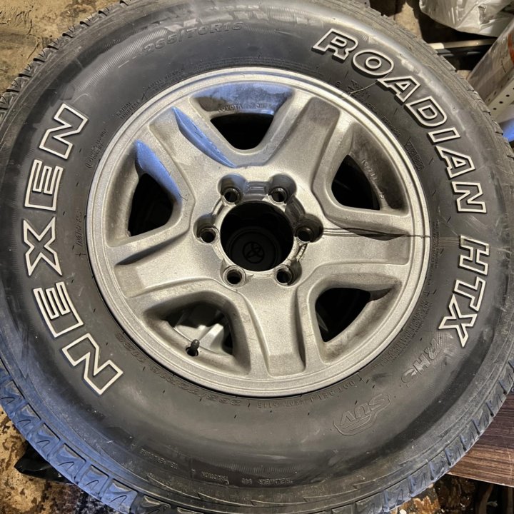 Nexen Roadian HTX RH5 265/70 R16