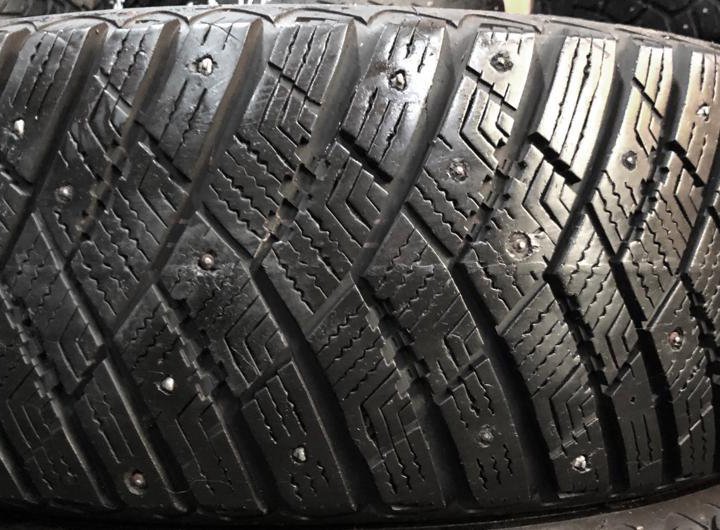 215/65/17 Goodyear UltraGrip Ice Arctic SUV. 1шт