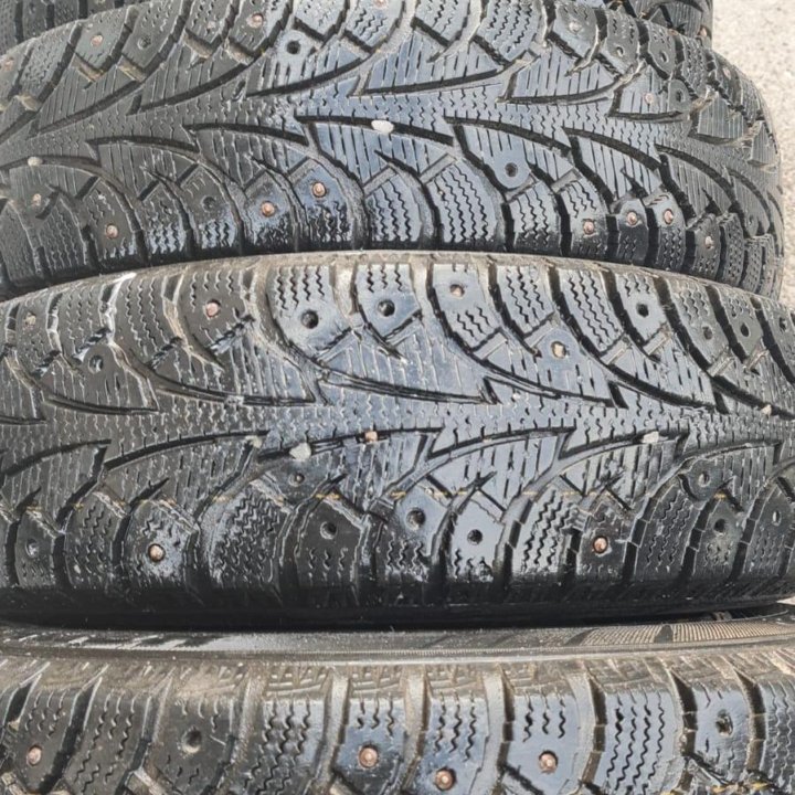 Шины зима липучка Goodyear 155-70R13 2-1шт подбор