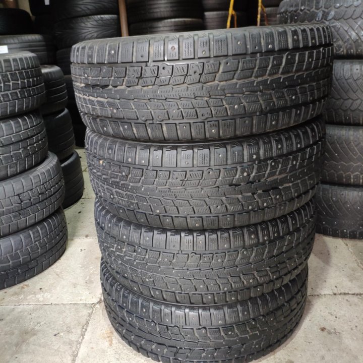 Dunlop 225/65/17 зима 4шт