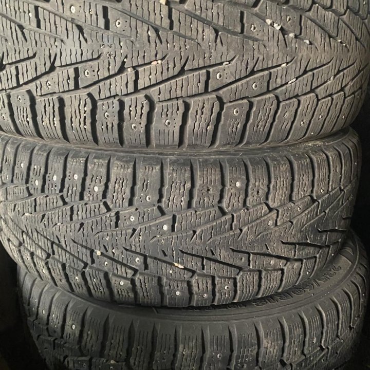 Резина зимняя 235/55/R18 nokian hakkapeliitta 7