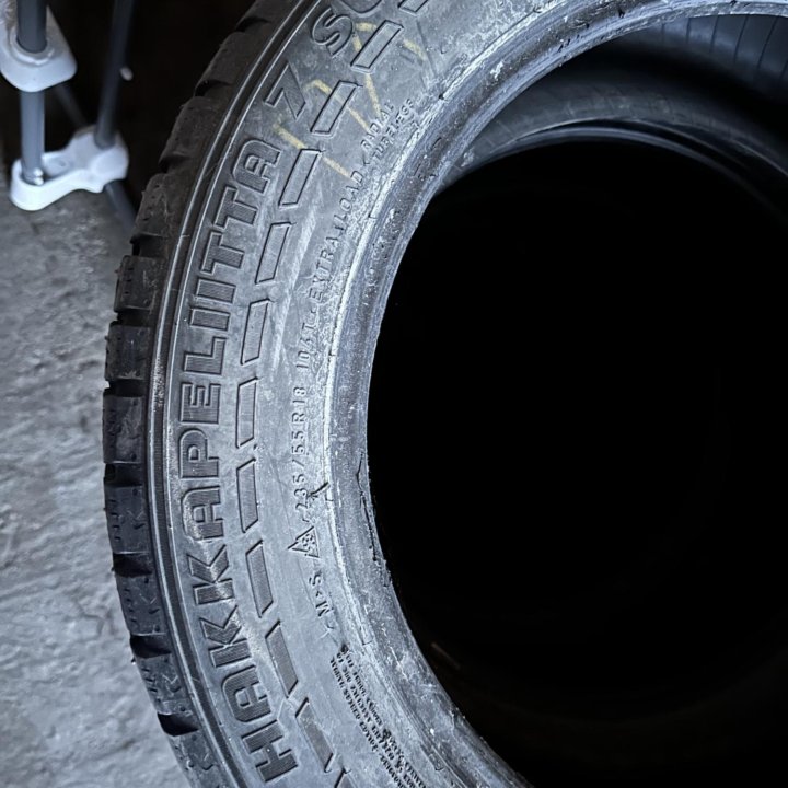 Резина зимняя 235/55/R18 nokian hakkapeliitta 7