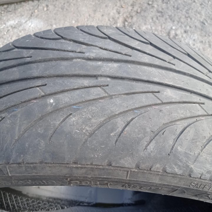 215/40 R18 Nankang NS-2