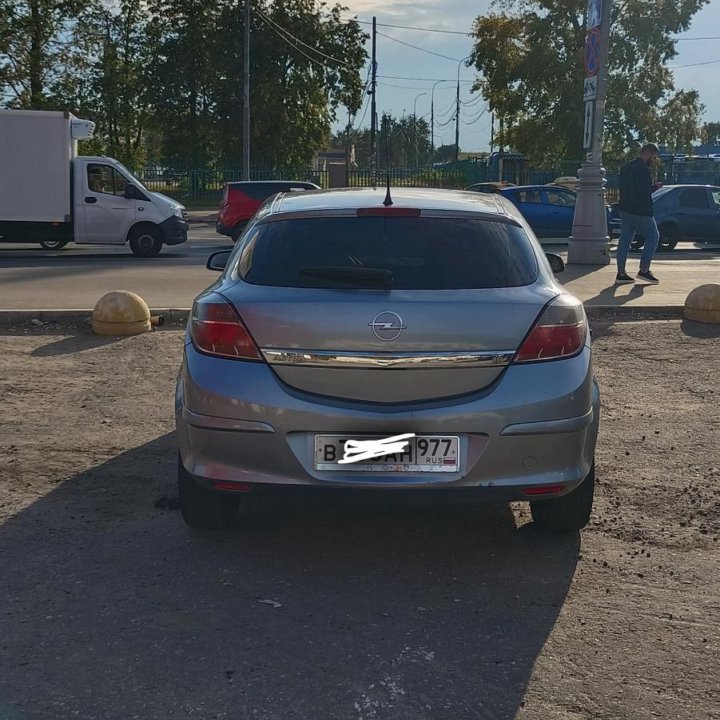 Opel Astra, 2008