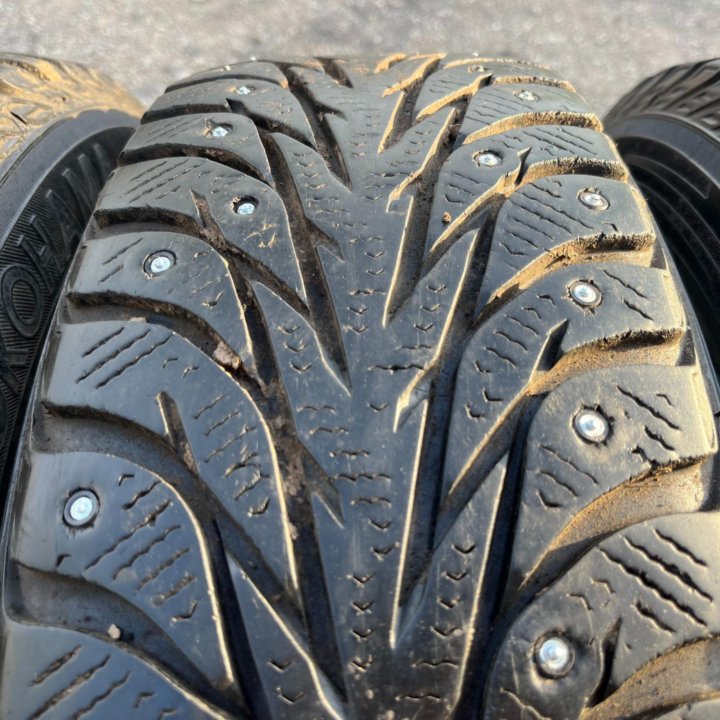 Зима Yokohama Ice Guard IG35 185/65 R15 92T