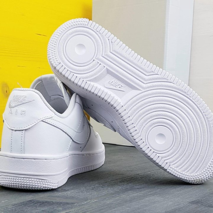Nike Air Force кроссовки новые женские 