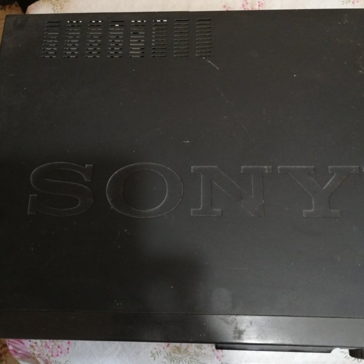 видеомагнитофон Sony SLV-526MK