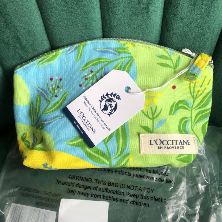 Косметичка Loccitane