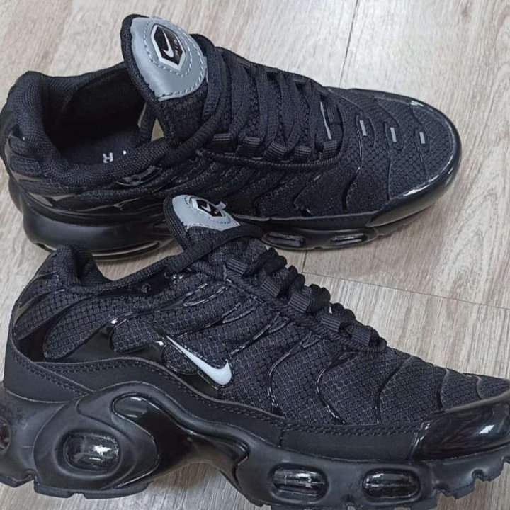 Nike Air Max TN Plus