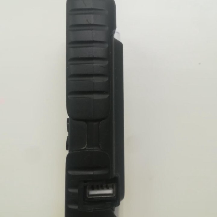 Телефон с USB