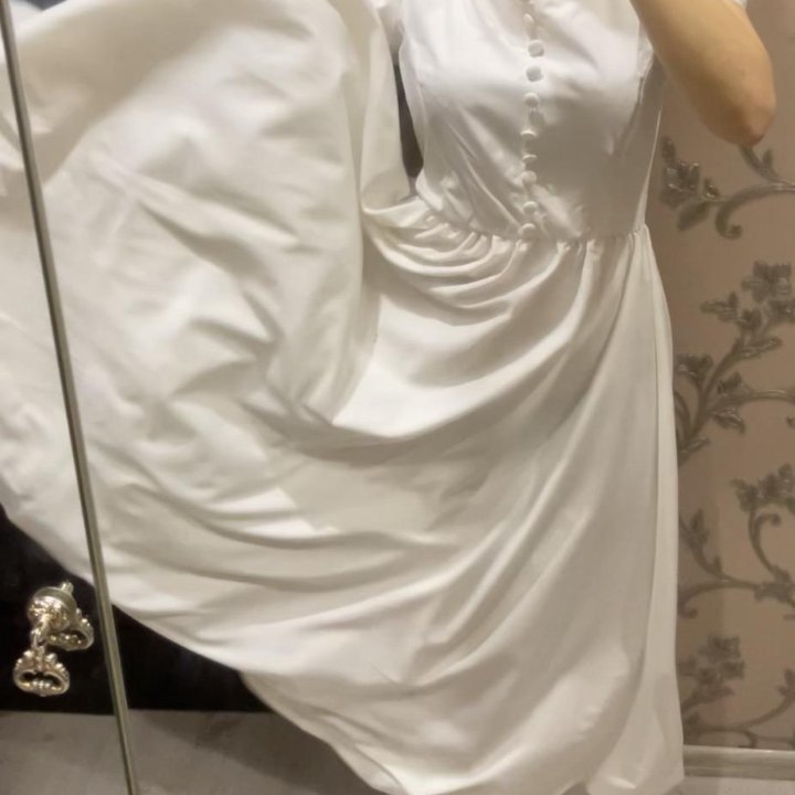 Новое белое платье, 42-44 размер