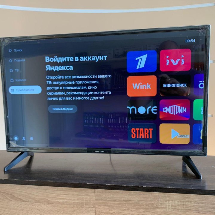 Телевизор Smart TV с Алисой диагональ 81см новый