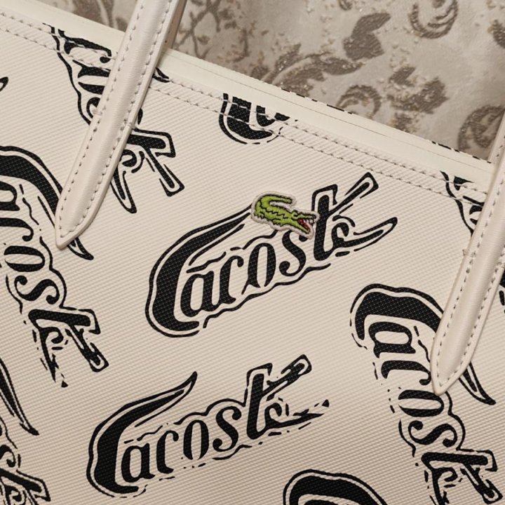 Сумка Lacoste