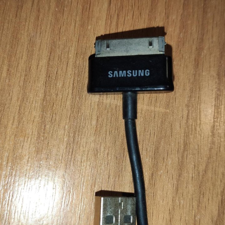 Кабель зарядки Samsung P3100