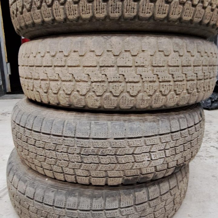 Шины с дисками и колпаками 155/80R13