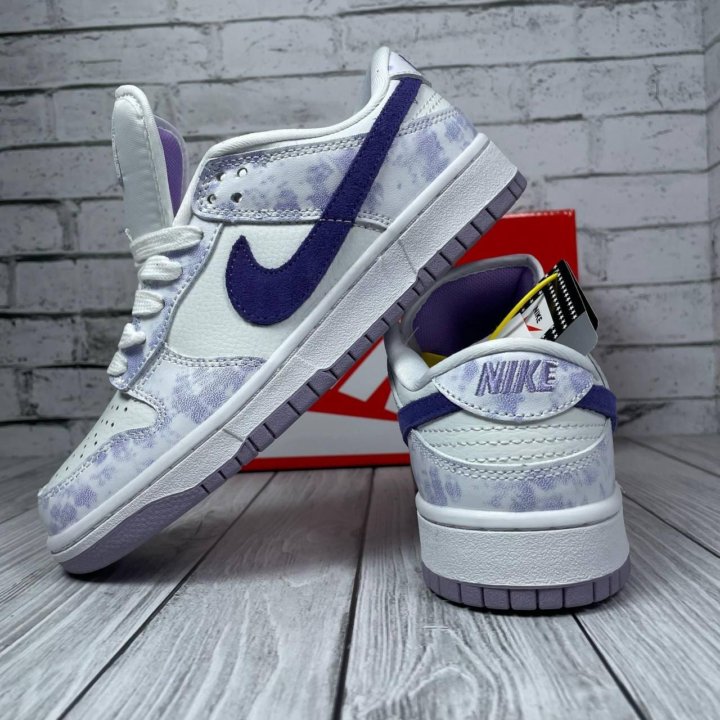 Кроссовки Женские Nike Dunk