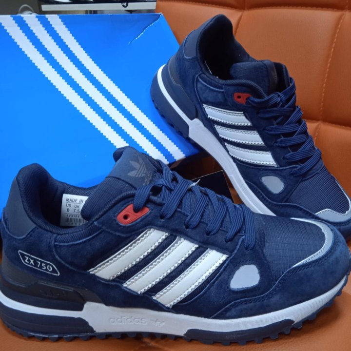 Кроссовки Adidas zx750