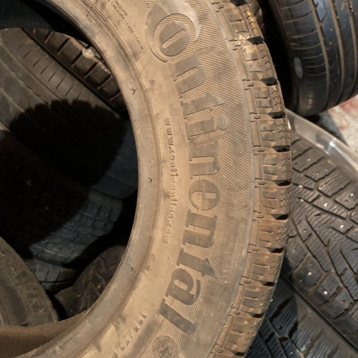 185/70 R14 шина зимняя Континенталь 1шт