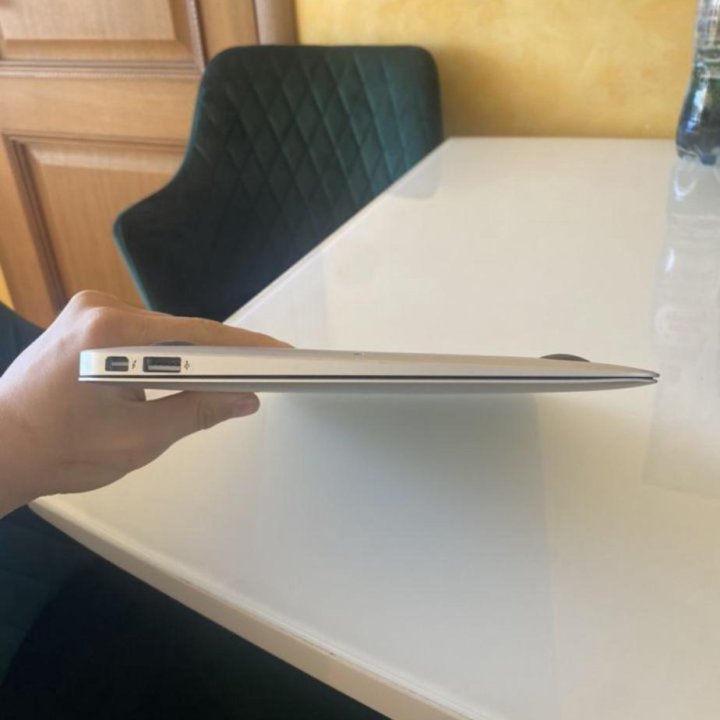 MacBook Air 11