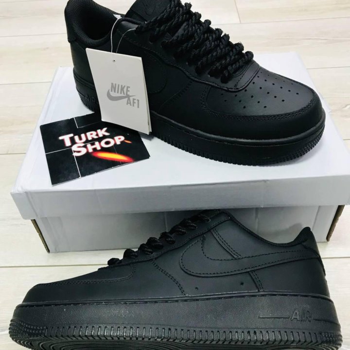 Кроссовки мужские Nike Air Force 1 чёрные