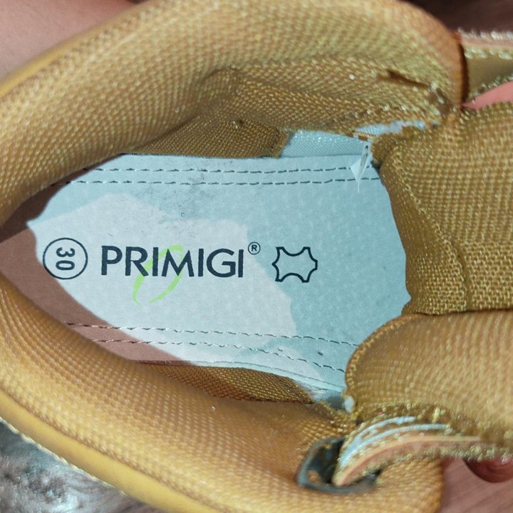 Высокие кроссовки Primigi 30 и 31