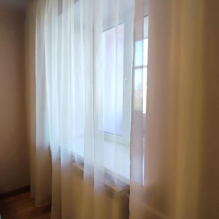 Тюль вуаль б/у 232х470см.