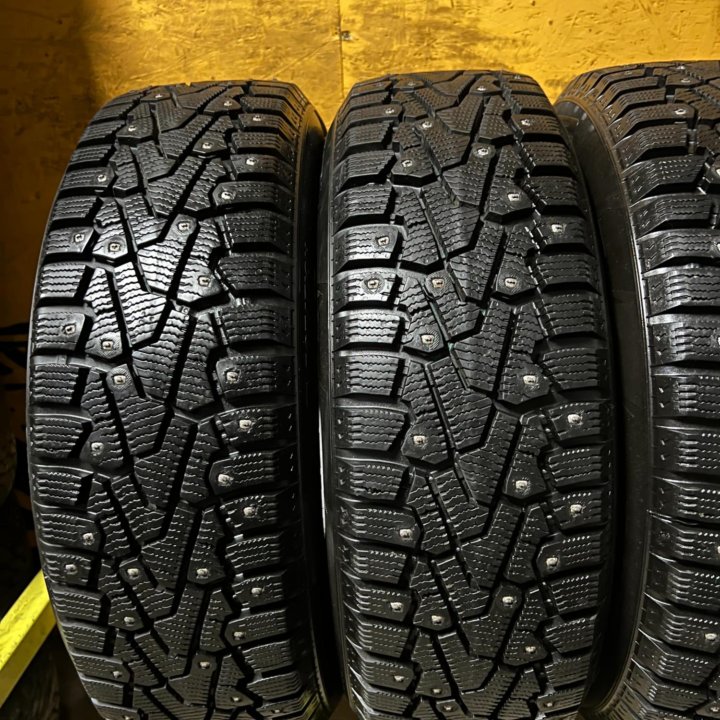 Новые Зимние шины Pirelli Ice Zero r15 2020г