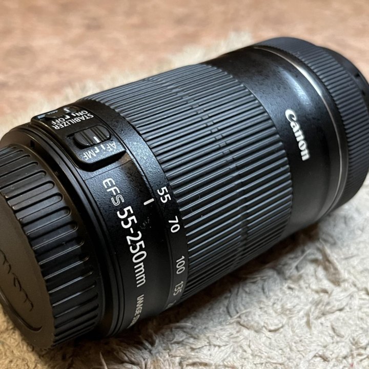 Объектив Canon EF-S 55-250mm F4.0-5.6 STM