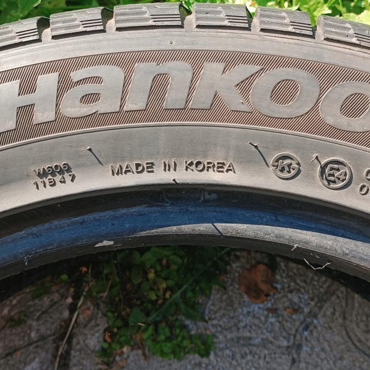 215/55/R17 Hankook