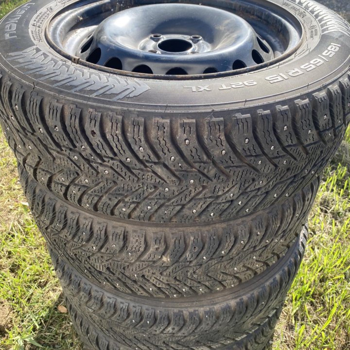 зимние колеса в сборе 185/65 r15 на штампах 4*100