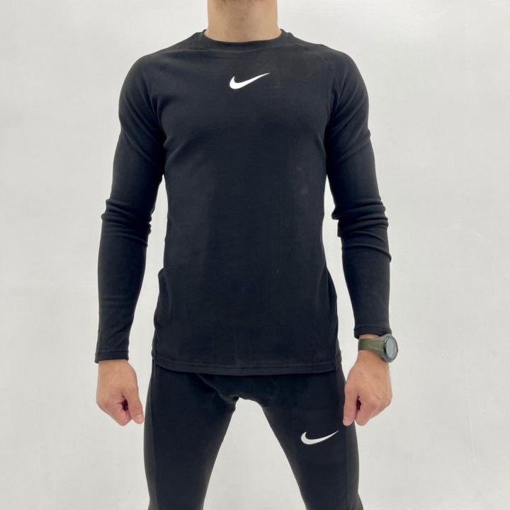 Новое термобельё Nike черное