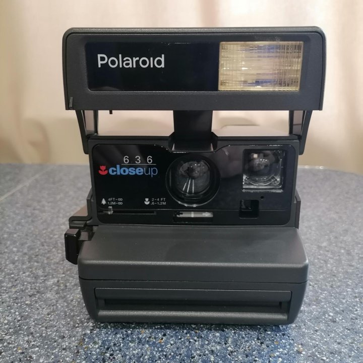 Polaroid 636